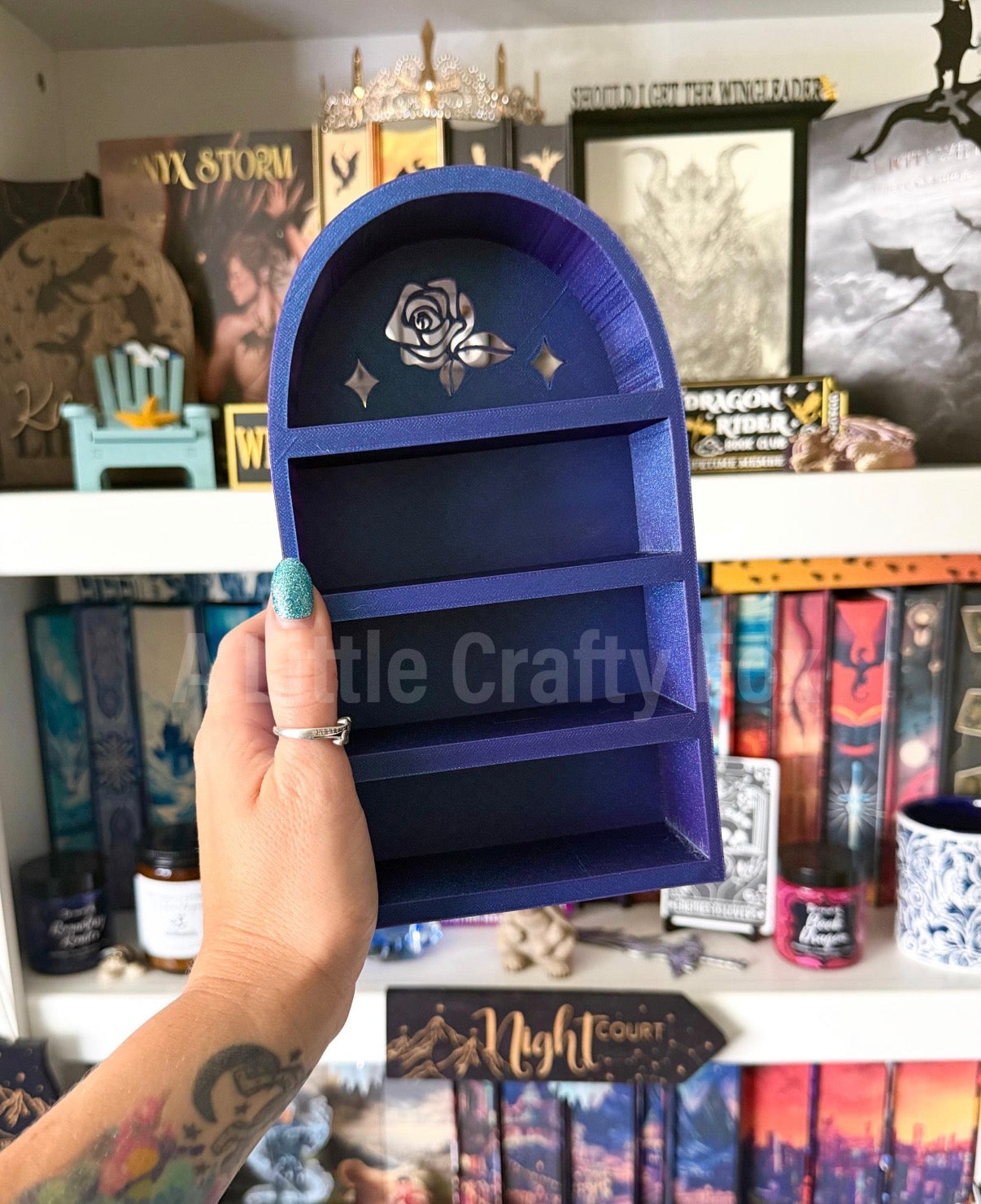 Arched Mini Bookshelf with Cutout Designs