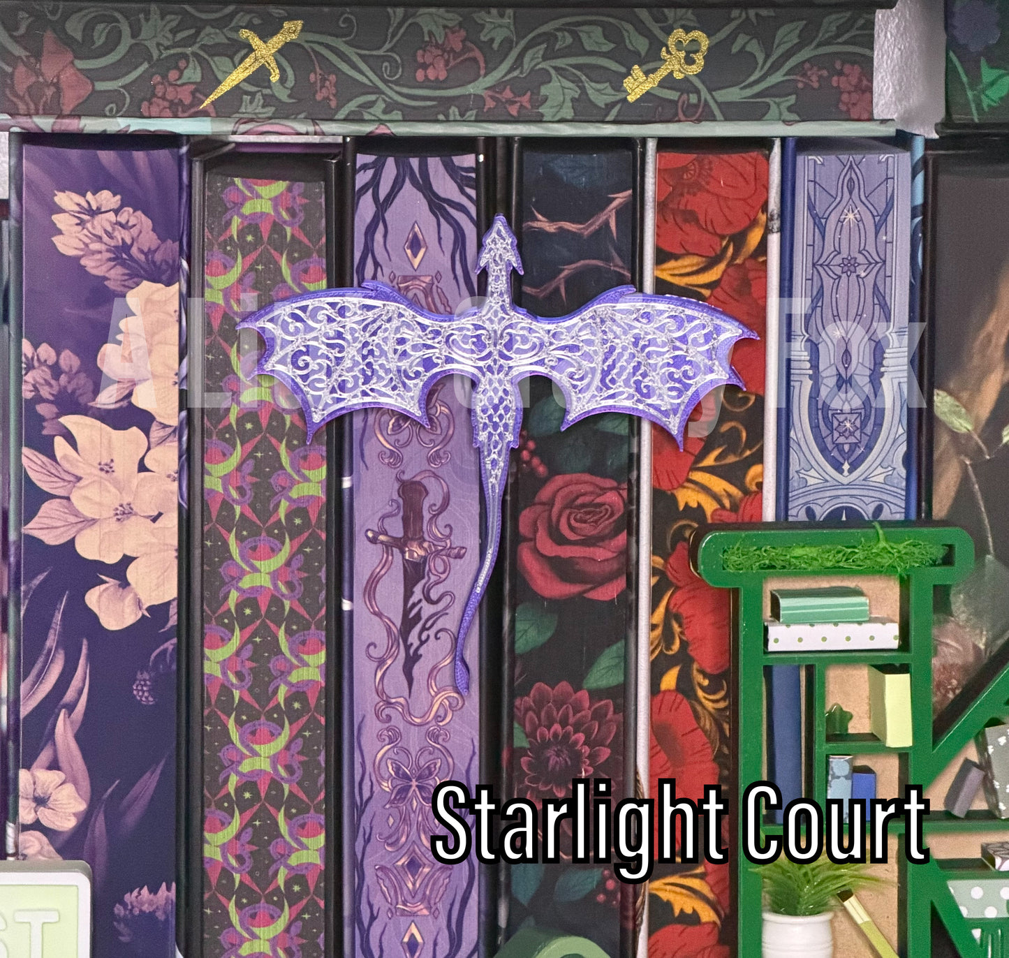 Filigree Dragon Book Nook - 3D Printed Shelf Sitter