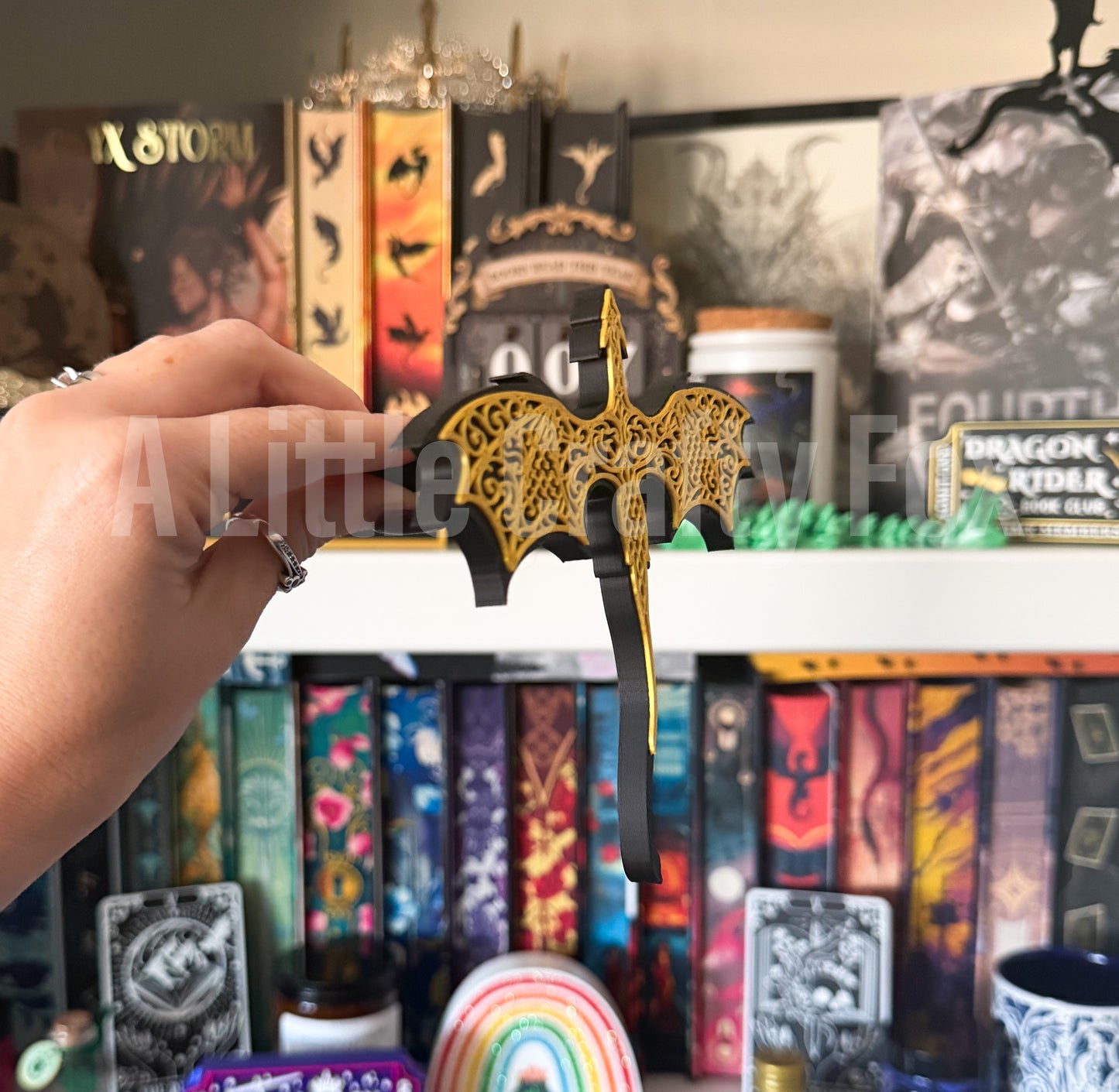 Filigree Dragon Book Nook - 3D Printed Shelf Sitter
