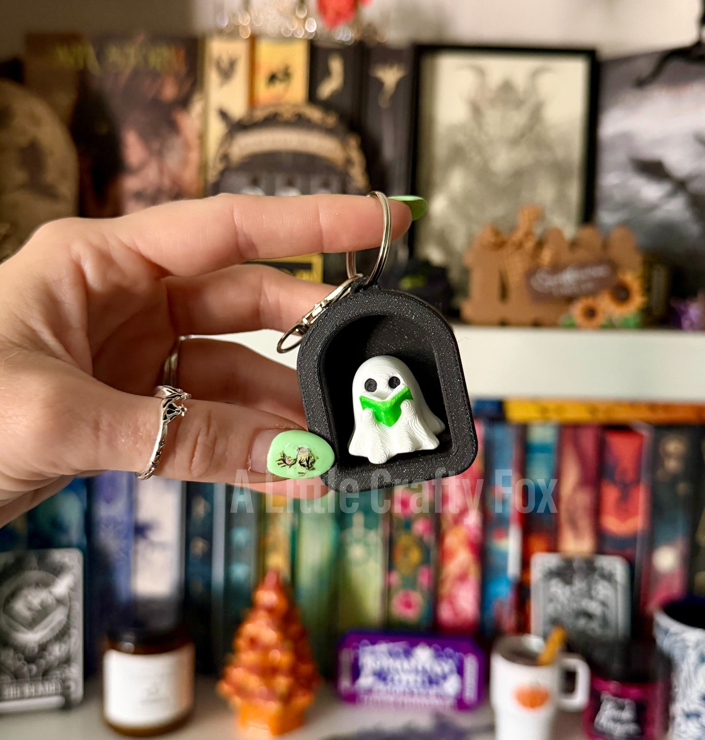 Reading Ghost 3D Printed Fidget Clicker Keychain